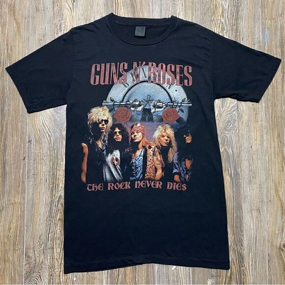 1980's GUNS N ROSES “THE ROCK NEVER DIES” VINTAGE TEE SZ Medium Single Stitch - Picture 1 of 10